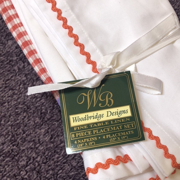 Napkins and Placemat Set - Picture 2 of 3